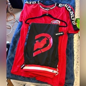 Marc Ecko 4XL athletic pants and matching short-sleeve shirt